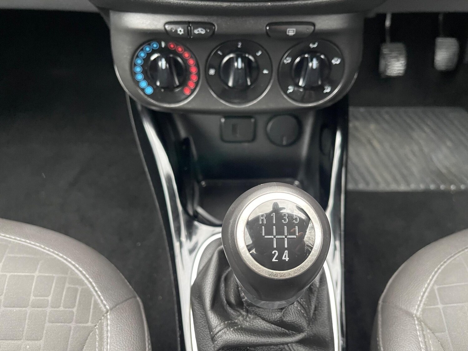 Used Vauxhall Corsa 2018 for sale - 77469071: Photo 24