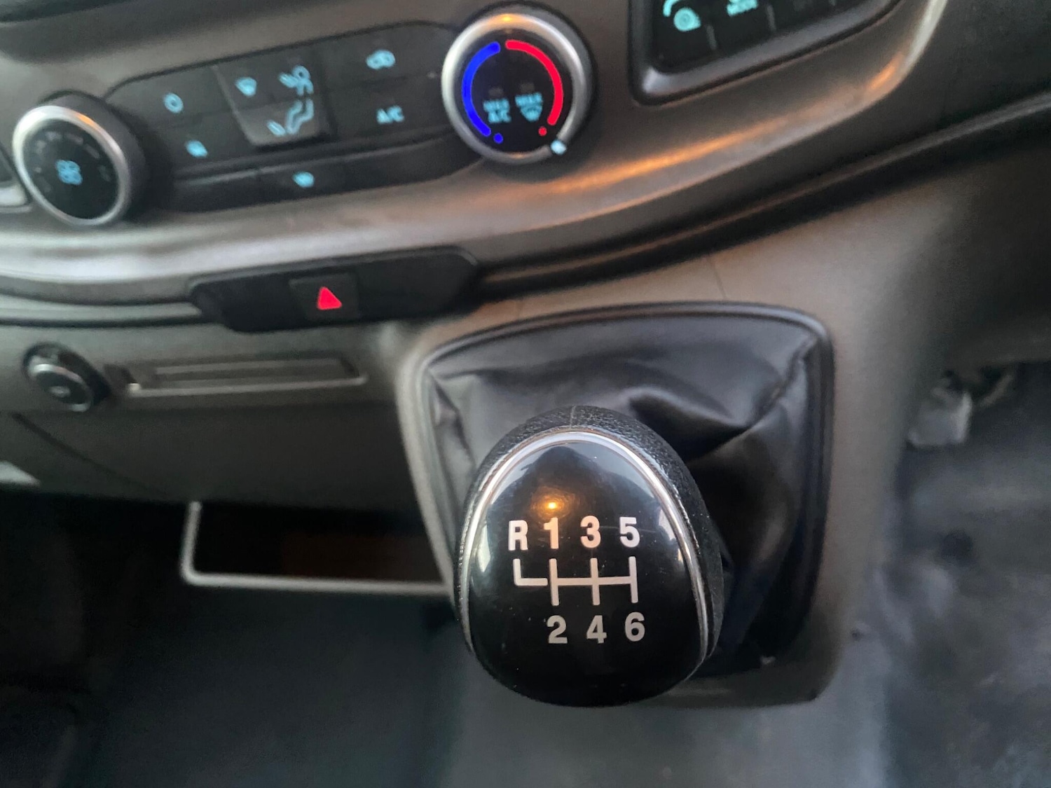 Used Ford Transit 2019 for sale - 76702045: Photo 27