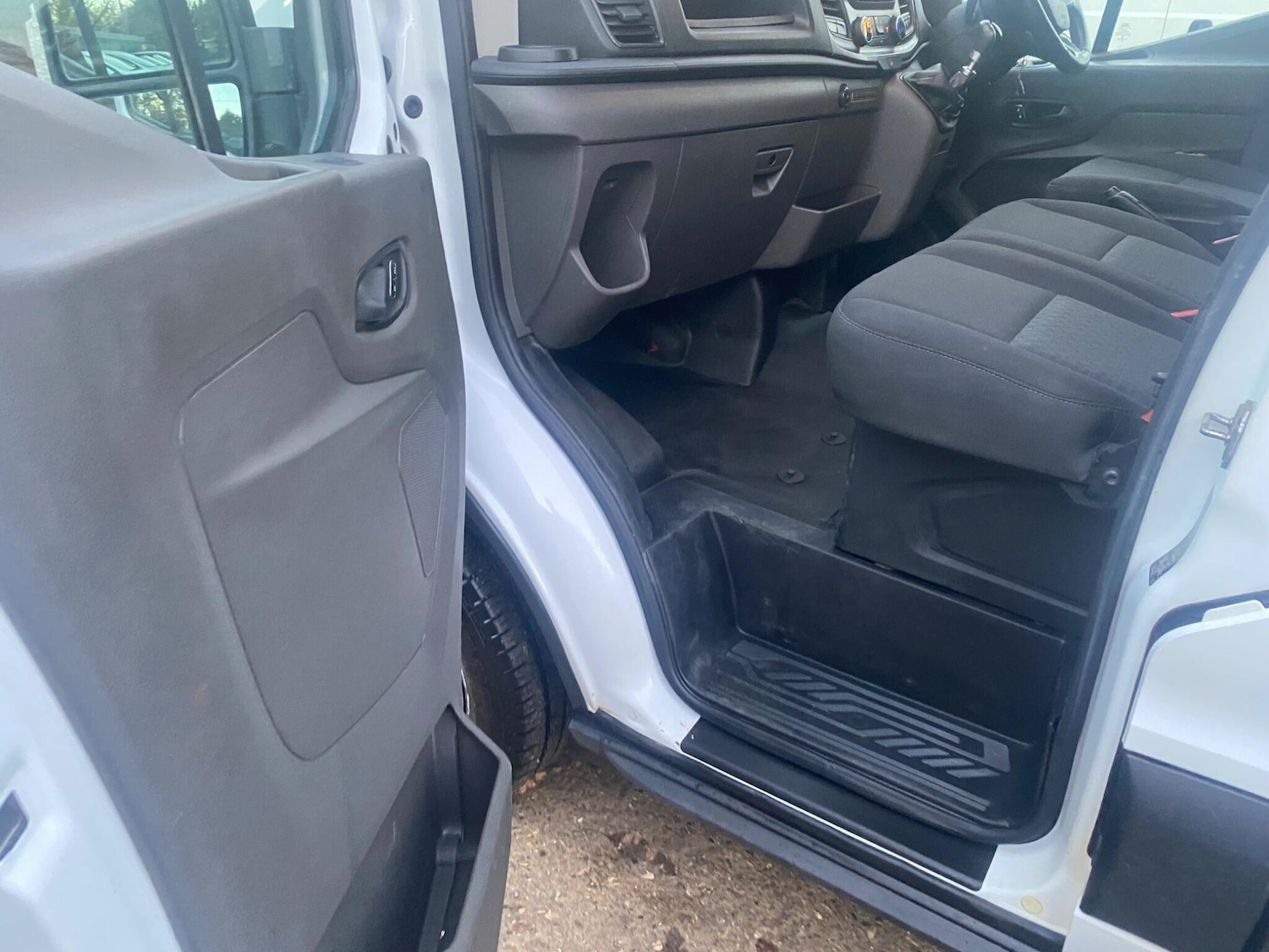 Used Ford Transit 2019 for sale - 76702045: Photo 45