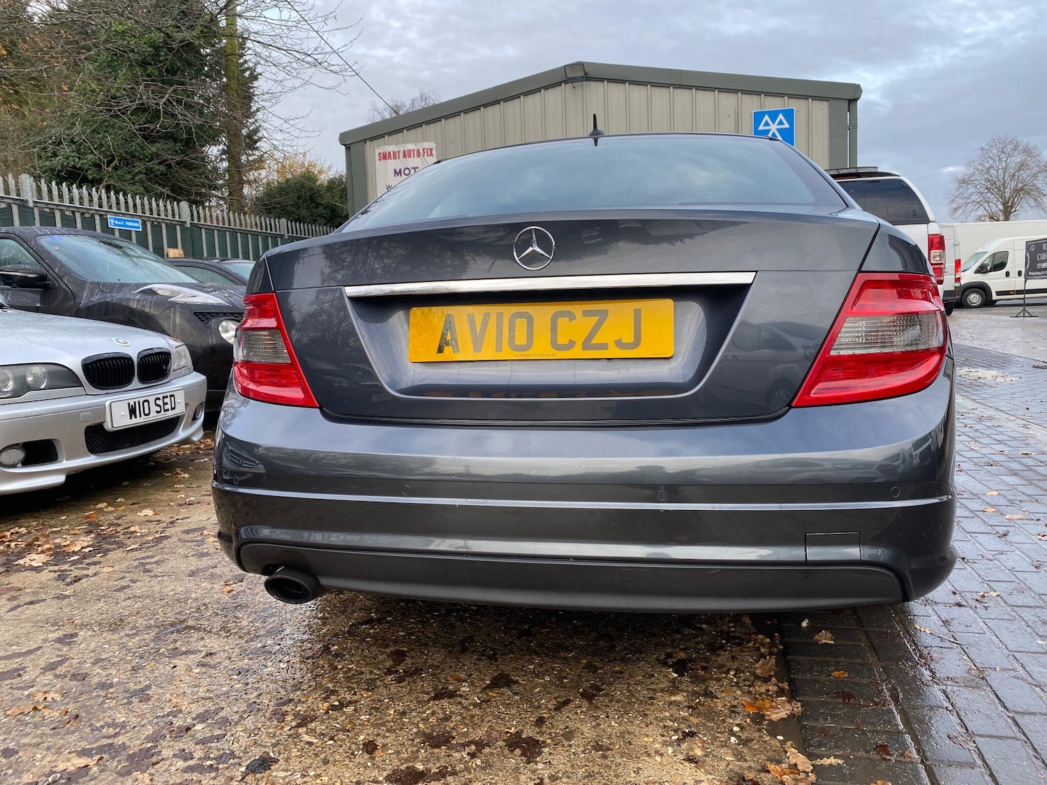 Used Mercedes-Benz C Class 2010 for sale - 76935857: Photo 11