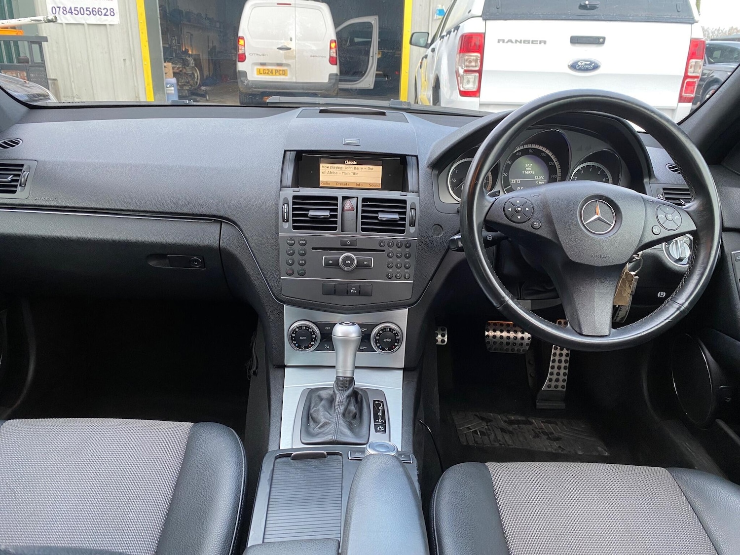 Used Mercedes-Benz C Class 2010 for sale - 76935857: Photo 15