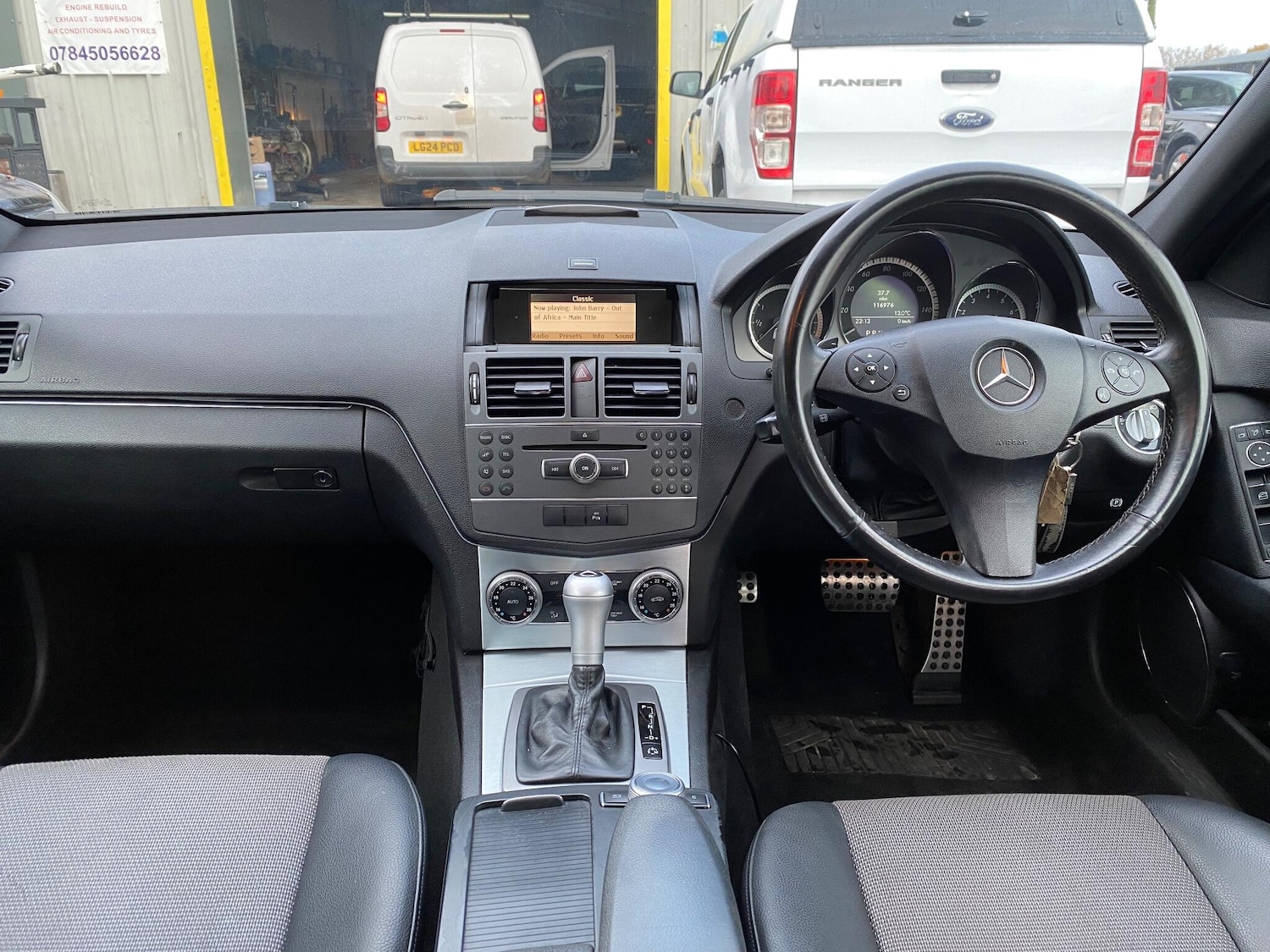 Used Mercedes-Benz C Class 2010 for sale - 76935857: Photo 16