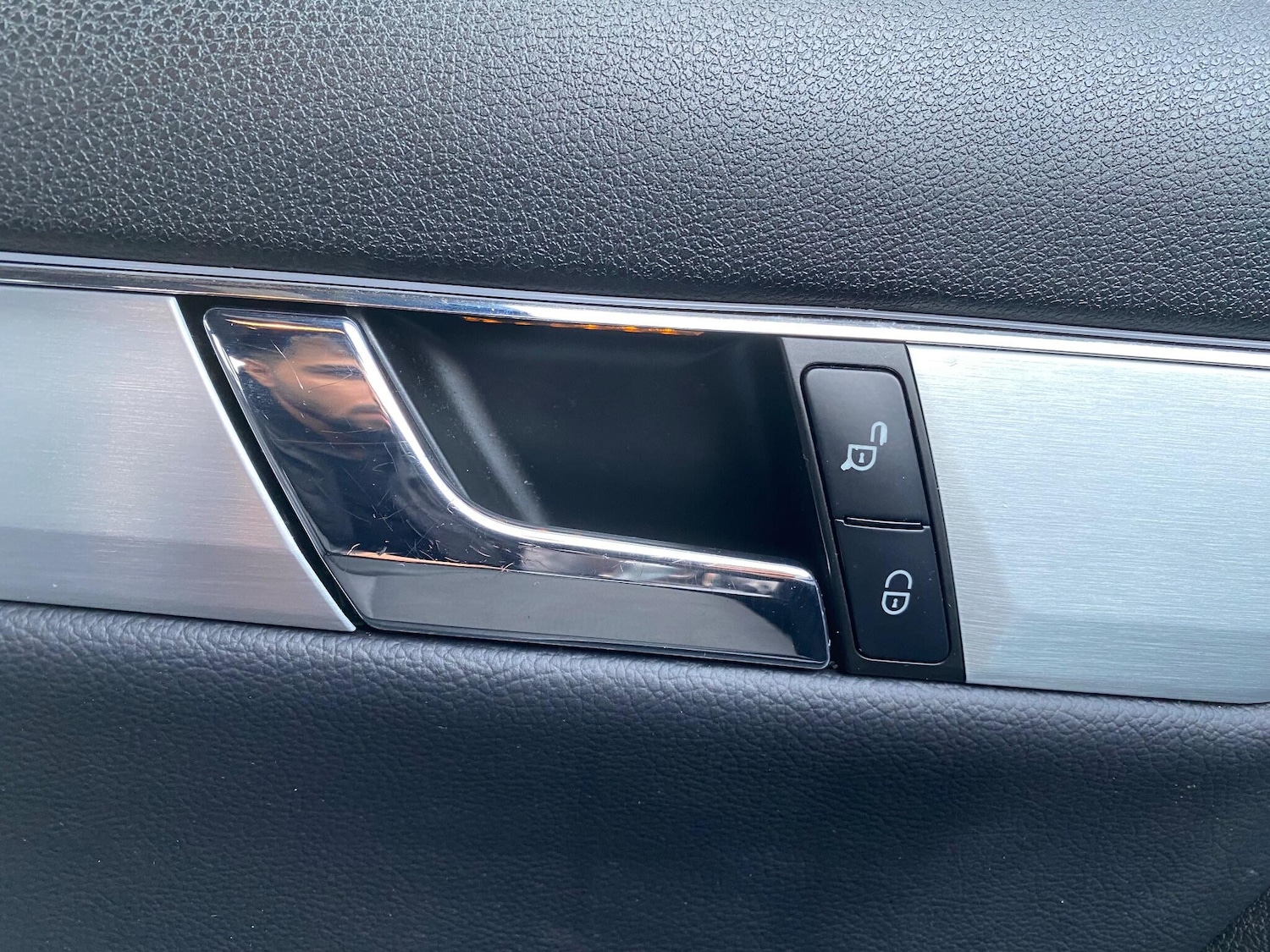 Used Mercedes-Benz C Class 2010 for sale - 76935857: Photo 28