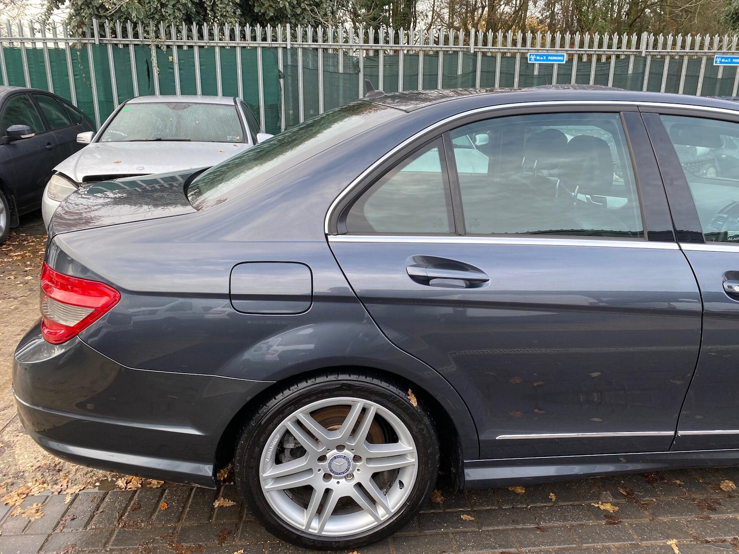 Used Mercedes-Benz C Class 2010 for sale - 76935857: Photo 29