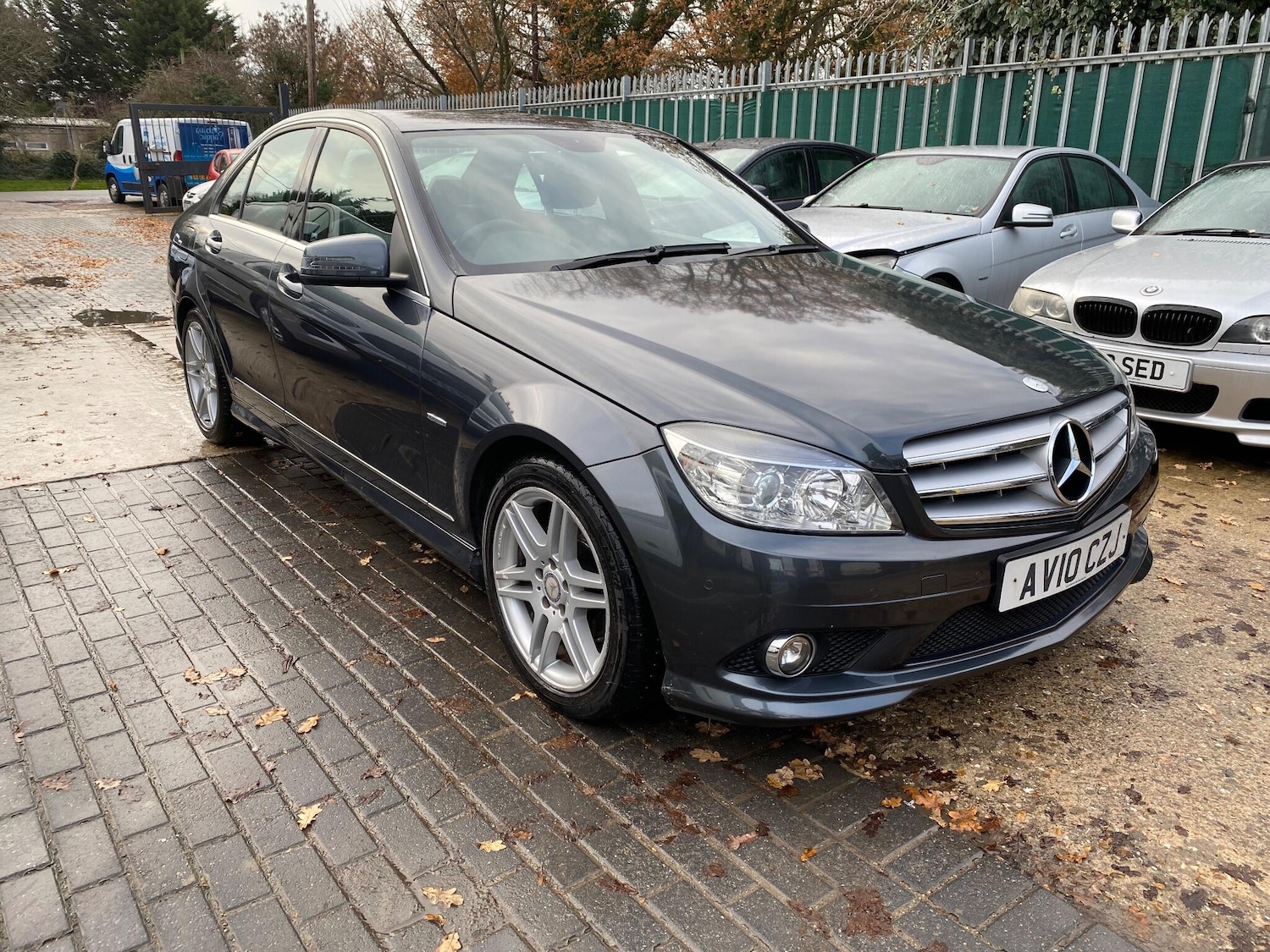 Used Mercedes-Benz C Class 2010 for sale - 76935857: Photo 5