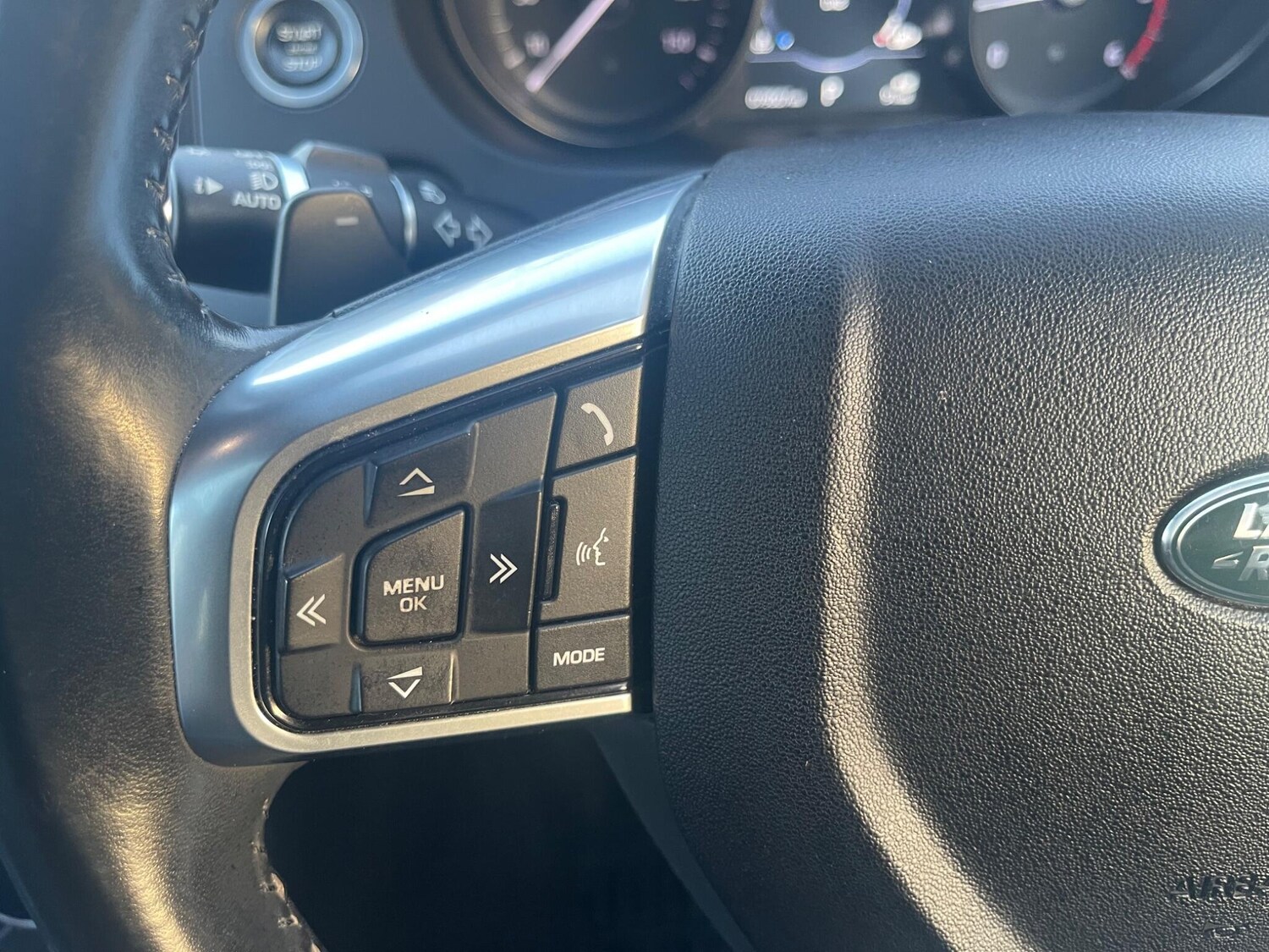 Used Land Rover Discovery Sport 2017 for sale - 77940704: Photo 15