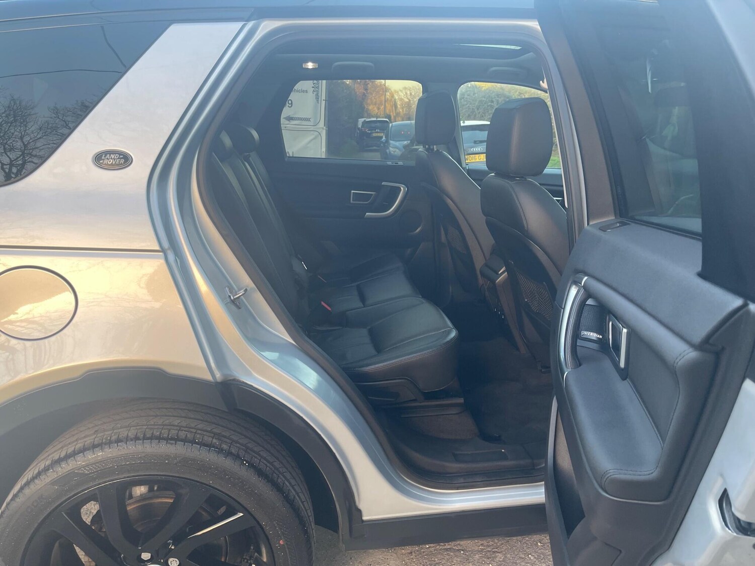 Used Land Rover Discovery Sport 2017 for sale - 77940704: Photo 42