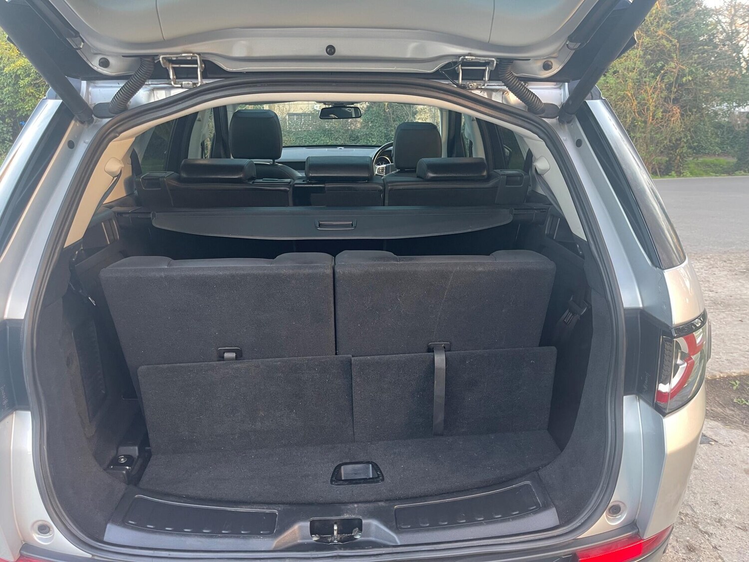 Used Land Rover Discovery Sport 2017 for sale - 77940704: Photo 47