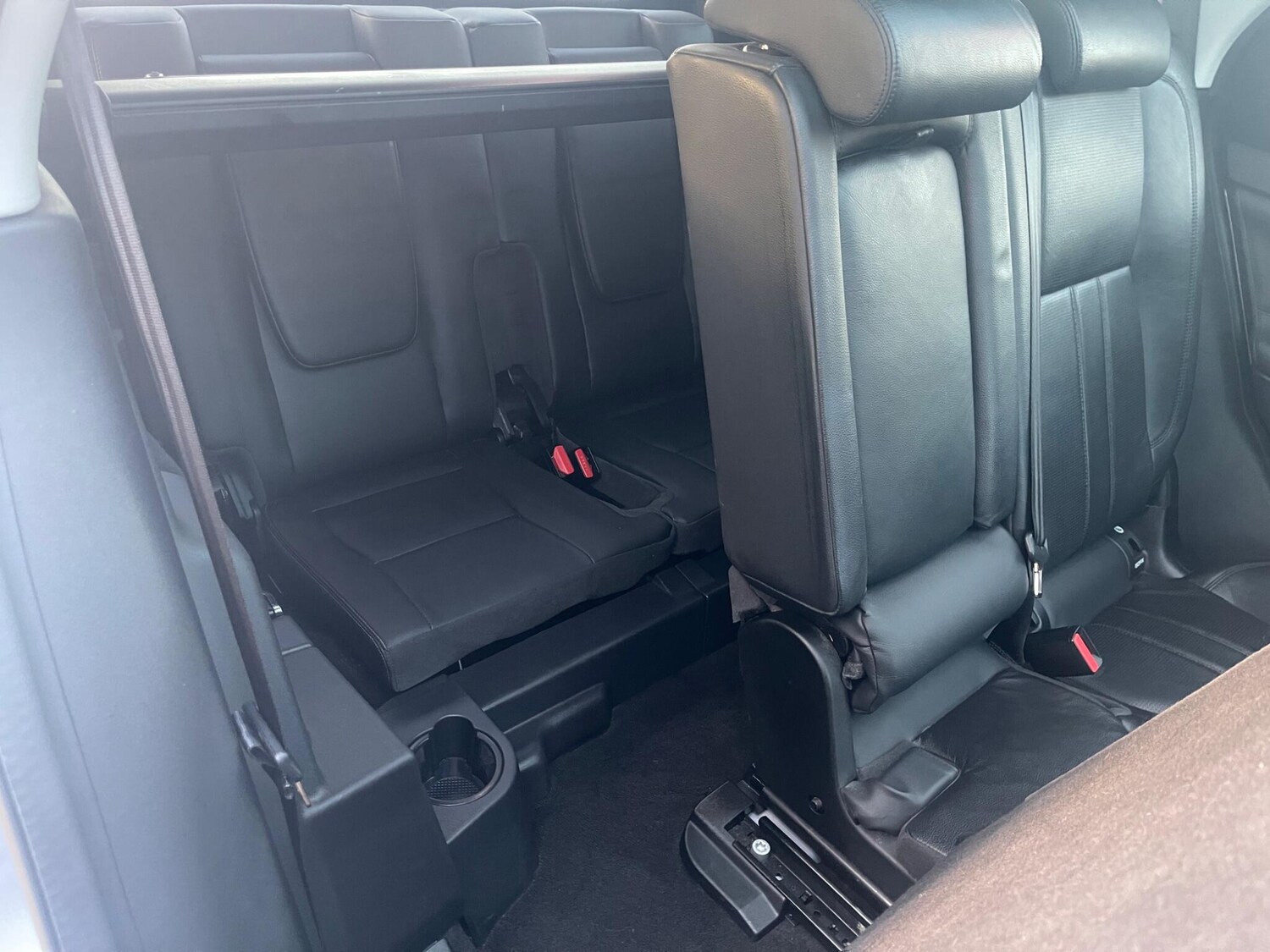 Used Land Rover Discovery Sport 2017 for sale - 77940704: Photo 48