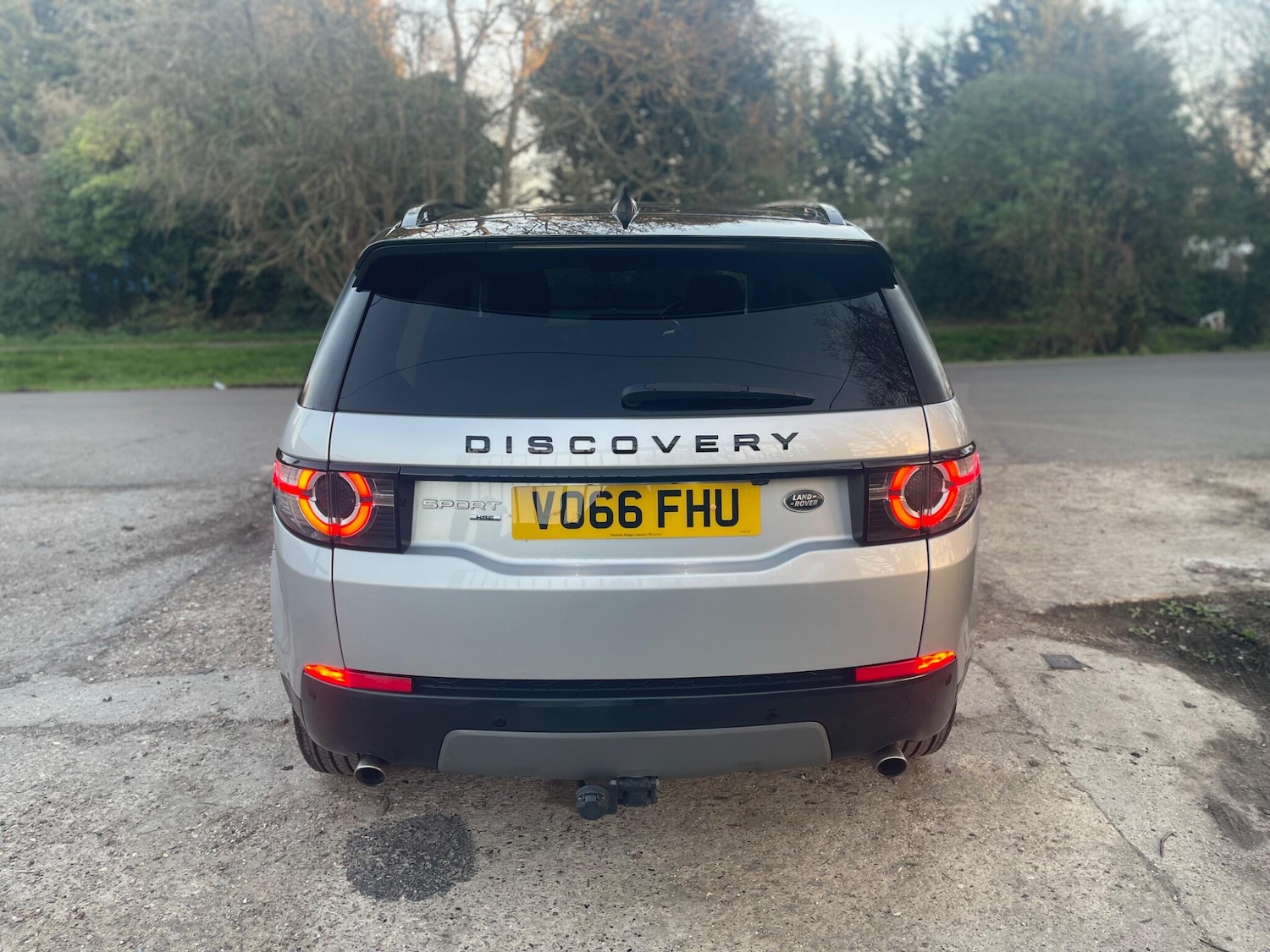 Used Land Rover Discovery Sport 2017 for sale - 77940704: Photo 5