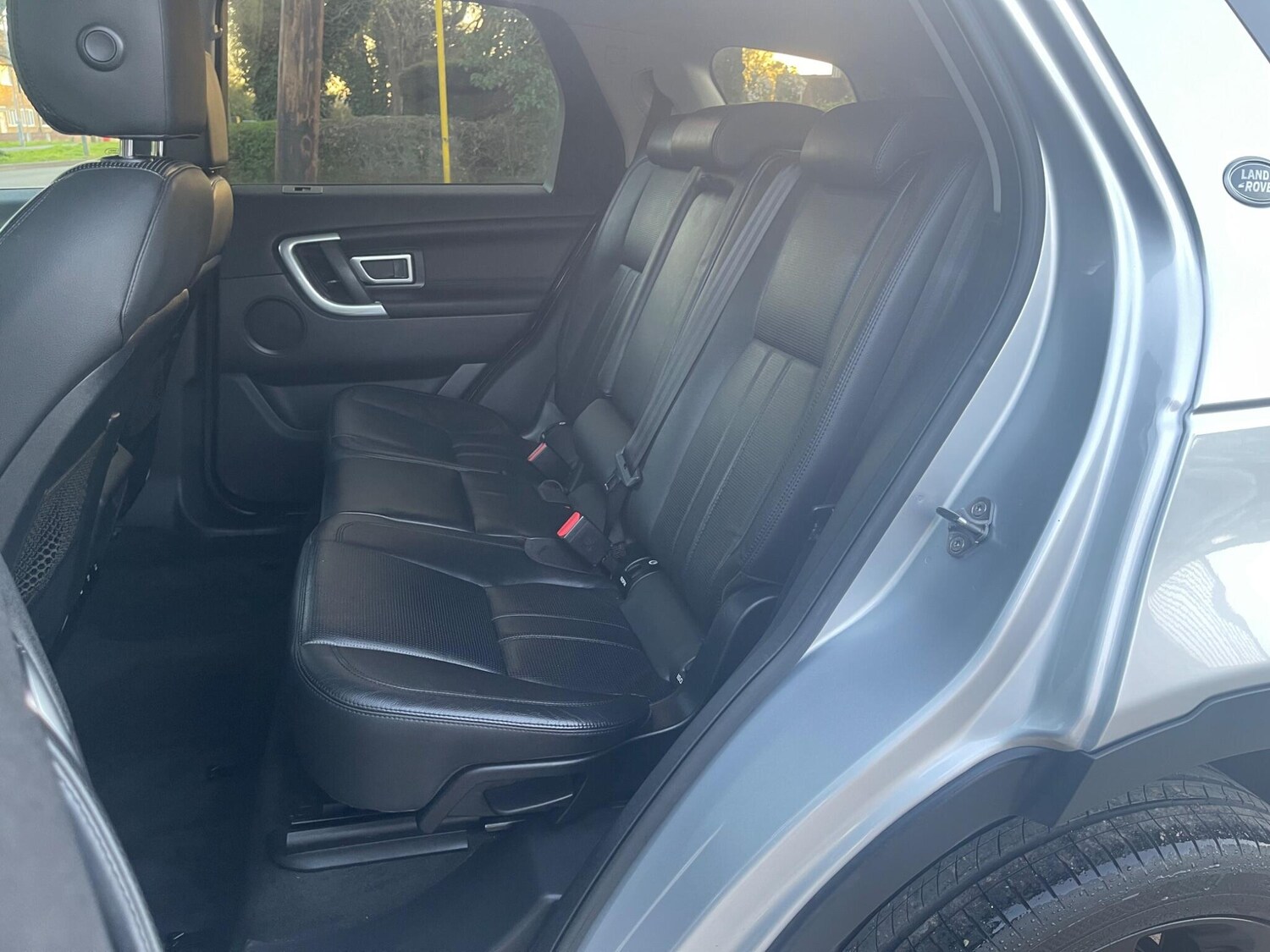 Used Land Rover Discovery Sport 2017 for sale - 77940704: Photo 50