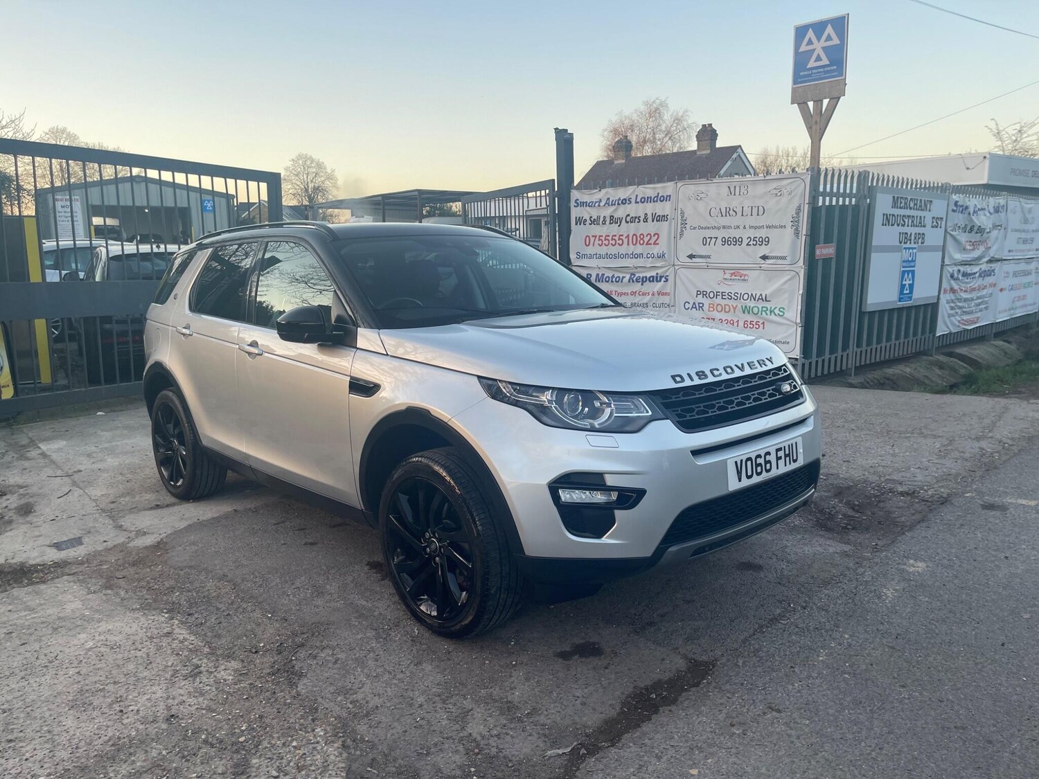 Used Land Rover Discovery Sport 2017 for sale - 77940704: Photo 61