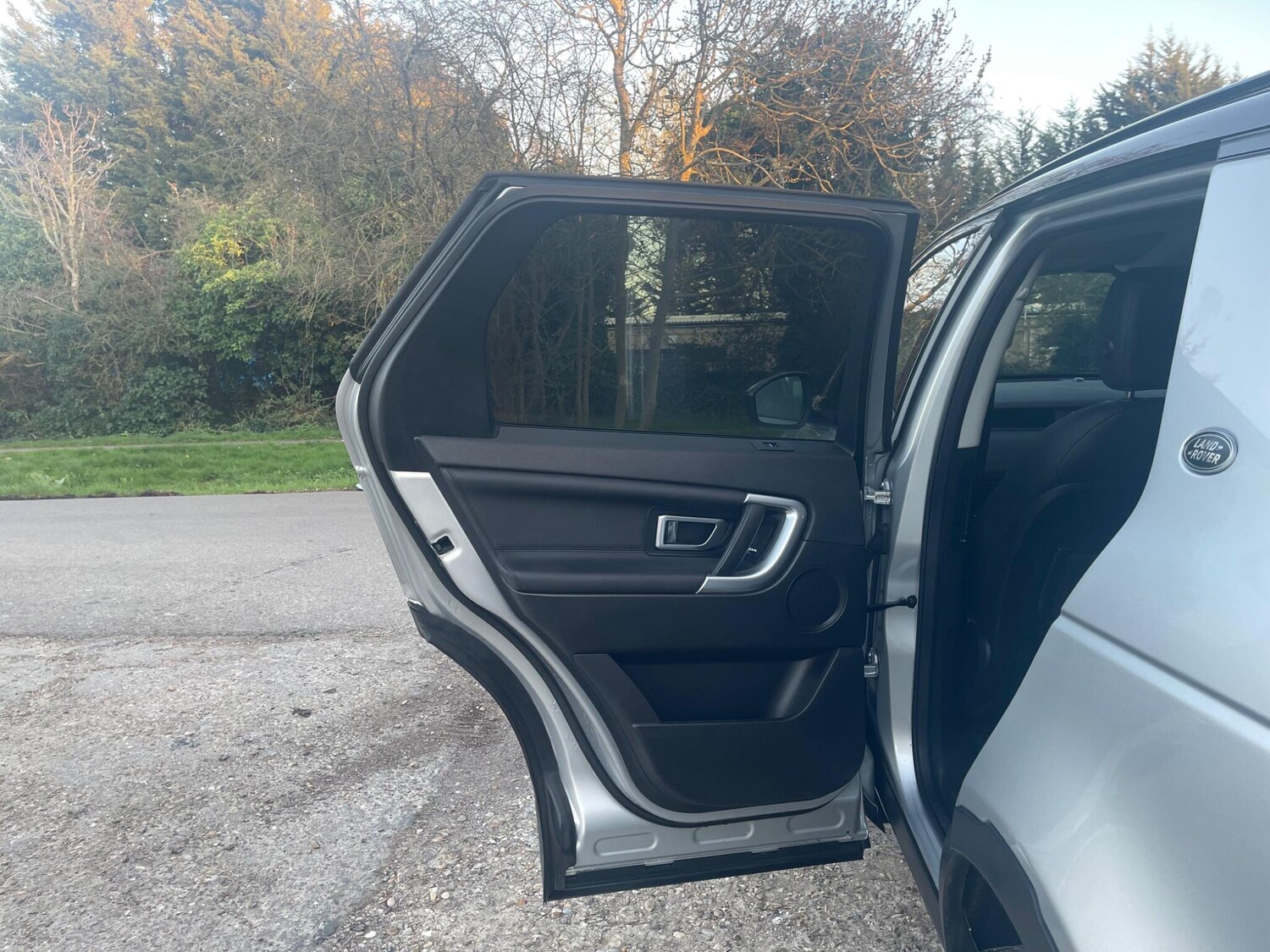 Used Land Rover Discovery Sport 2017 for sale - 77940704: Photo 63