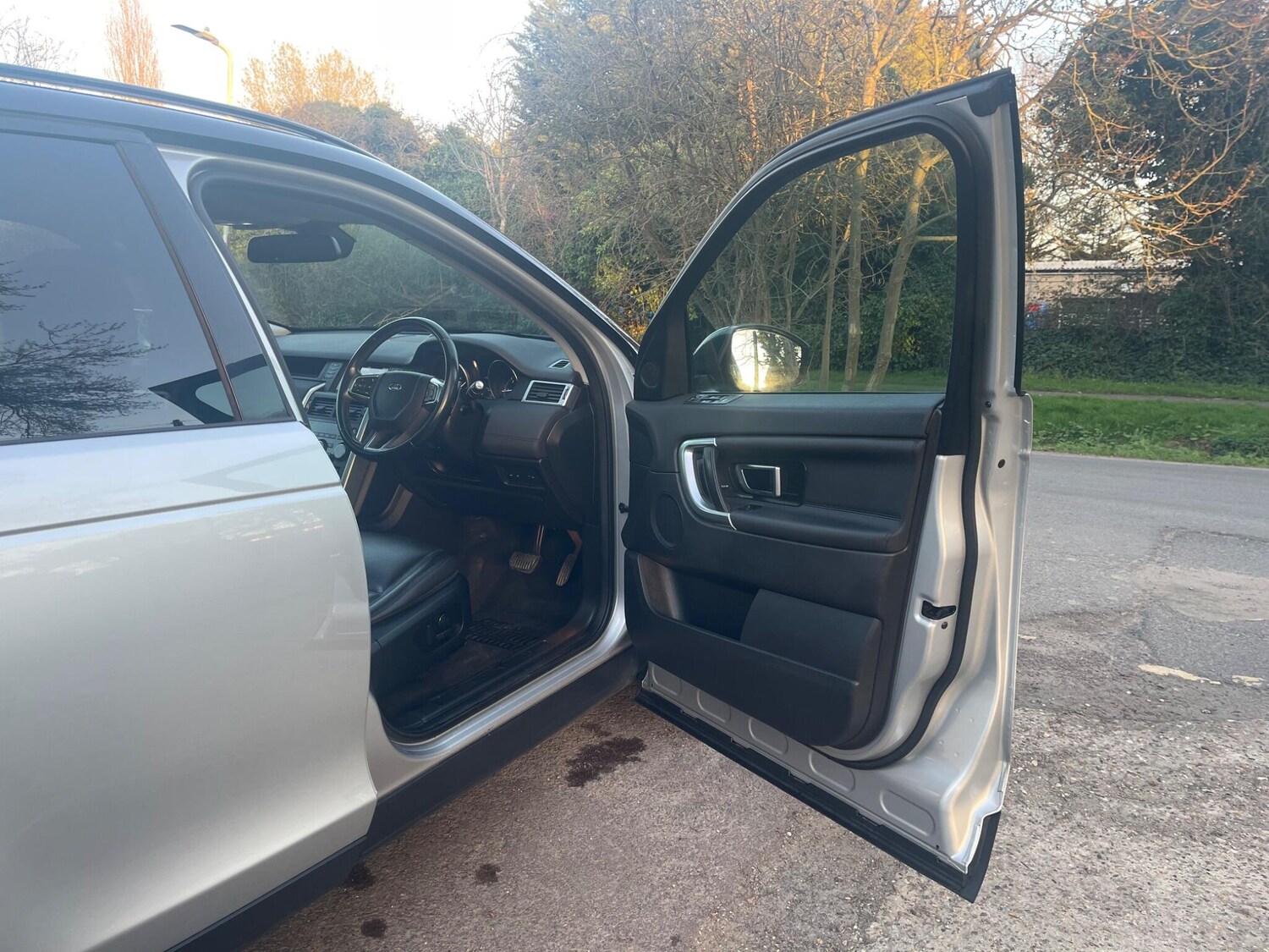 Used Land Rover Discovery Sport 2017 for sale - 77940704: Photo 66