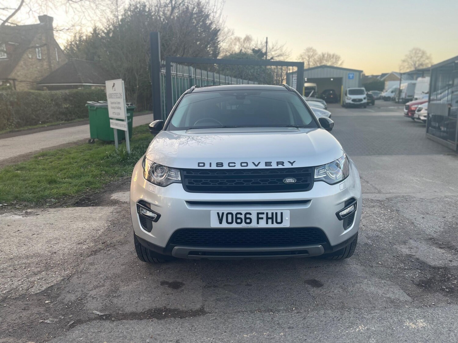 Used Land Rover Discovery Sport 2017 for sale - 77940704: Photo 73