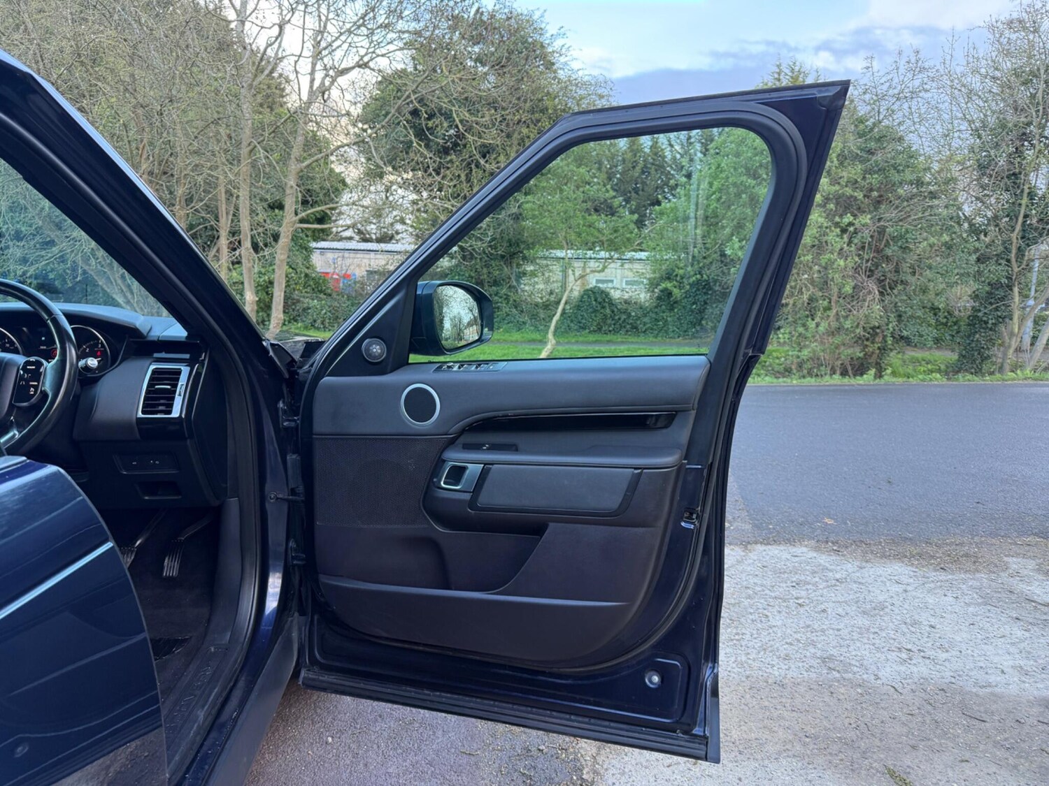 Used Land Rover Discovery for sale - 78020416: Photo 24