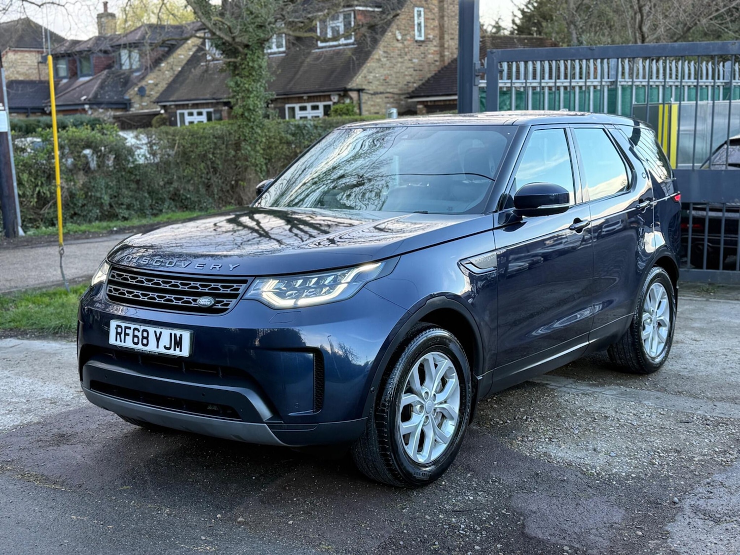 Used Land Rover Discovery for sale - 78020416: Photo 4