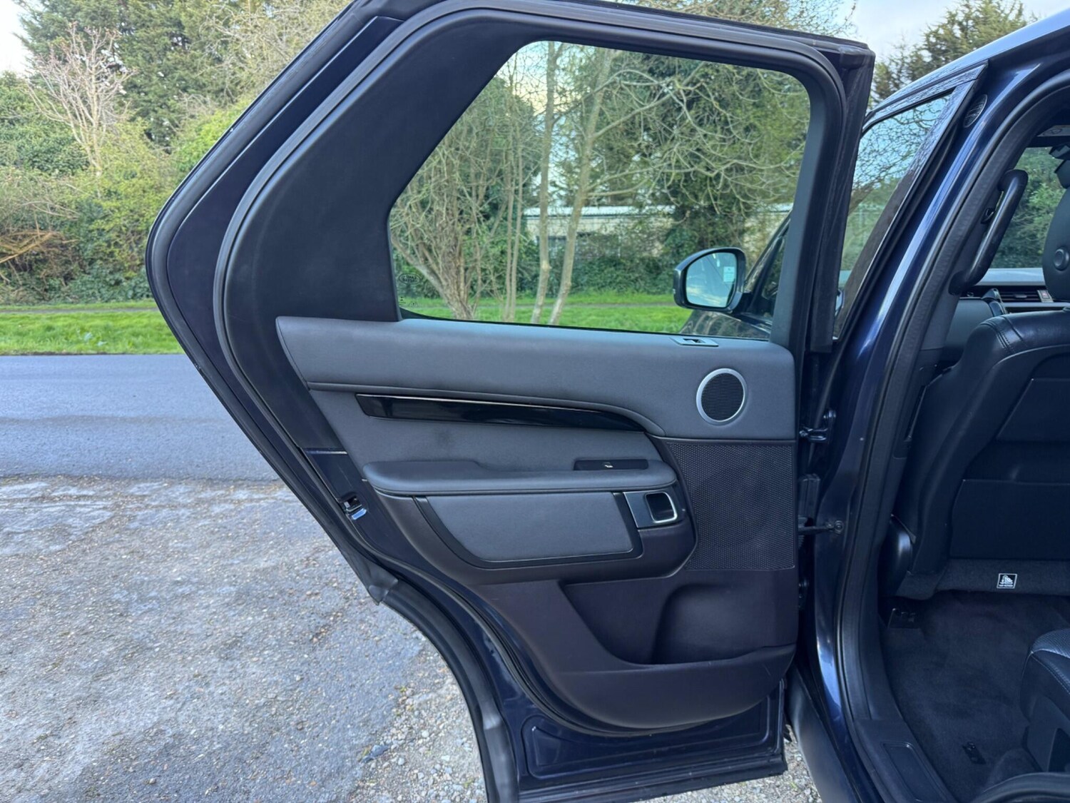 Used Land Rover Discovery for sale - 78020416: Photo 43