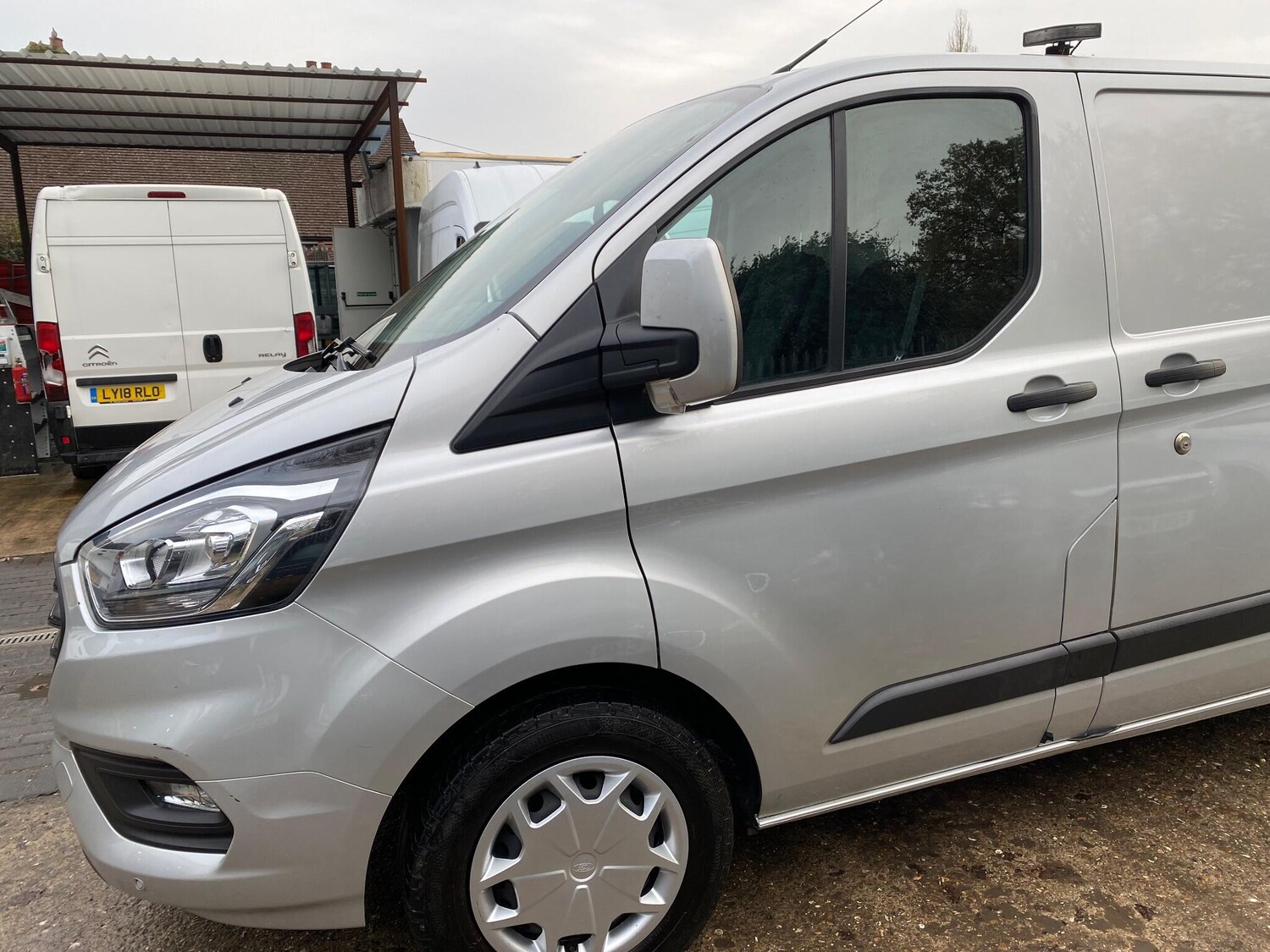 Used Ford Transit Custom 2022 for sale - 76752737: Photo 8