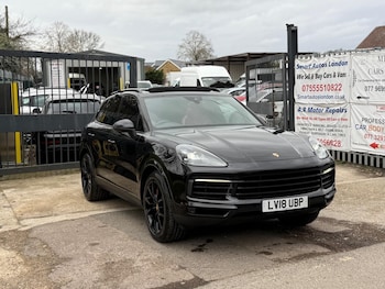 Used Porsche Cayenne 2018 for sale - 77909379: Photo