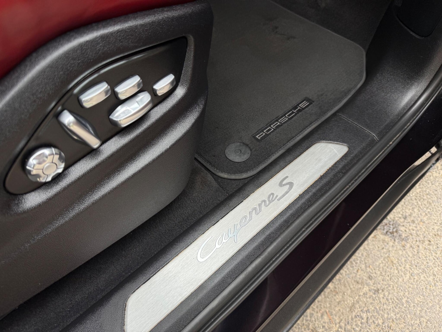 Used Porsche Cayenne 2018 for sale - 77909379: Photo 25