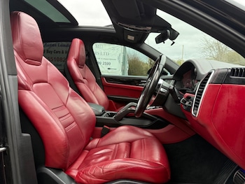 Used Porsche Cayenne 2018 for sale - 77909379: Photo