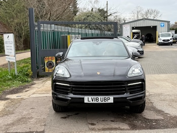 Used Porsche Cayenne 2018 for sale - 77909379: Photo