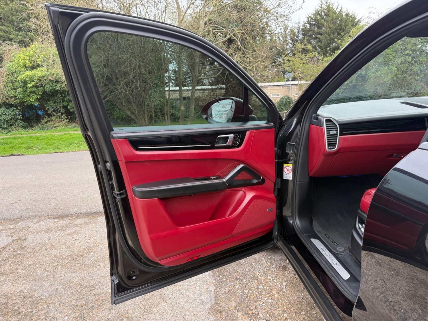 Used Porsche Cayenne 2018 for sale - 77909379: Photo 44