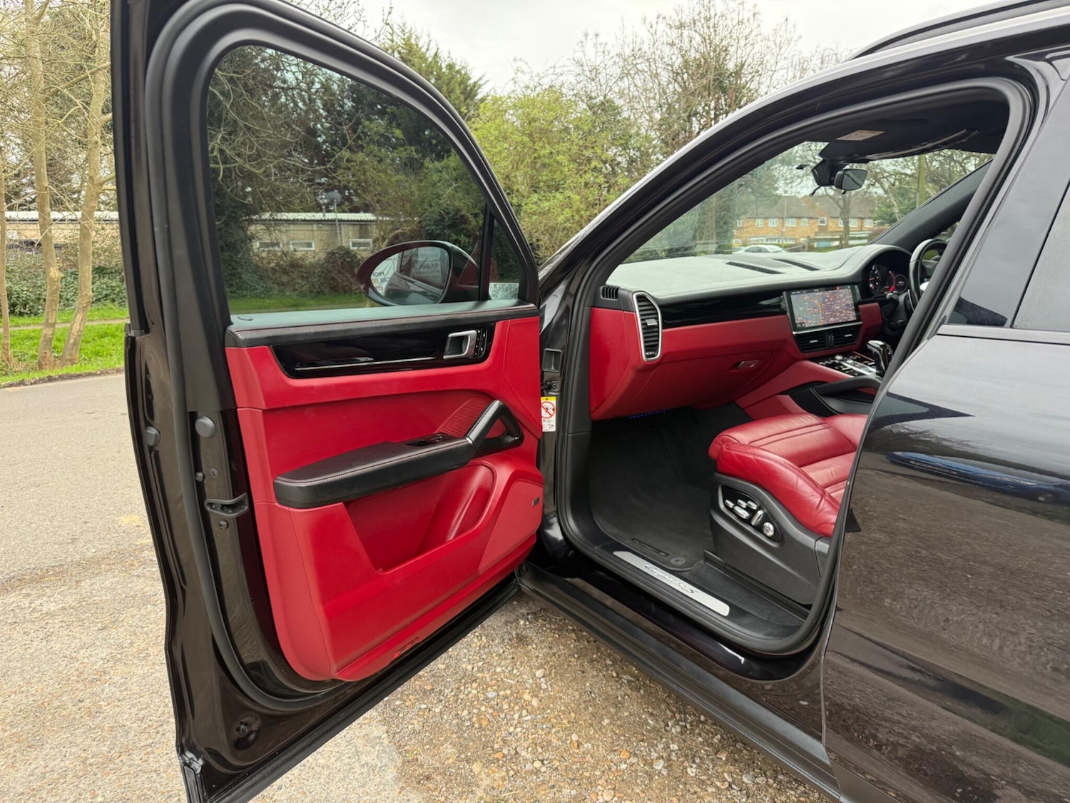 Used Porsche Cayenne 2018 for sale - 77909379: Photo 45