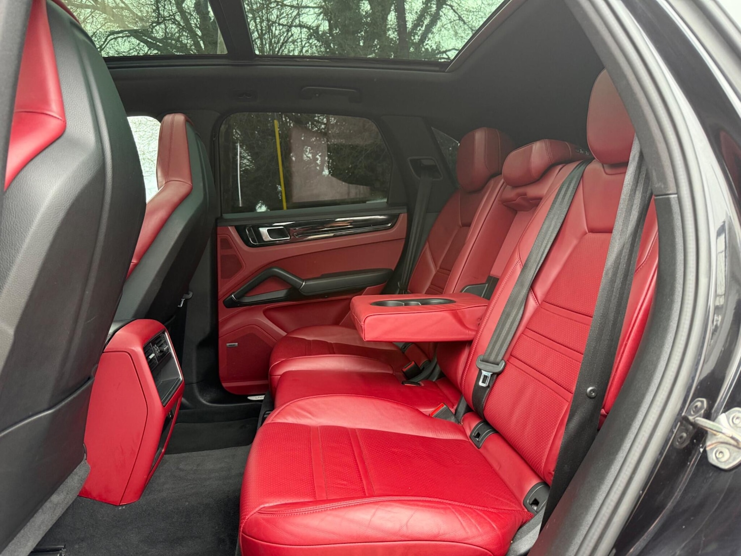 Used Porsche Cayenne 2018 for sale - 77909379: Photo 48