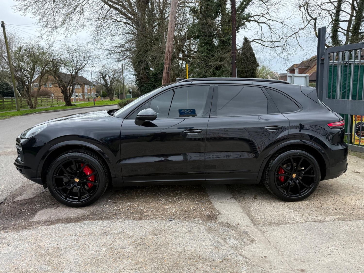 Used Porsche Cayenne 2018 for sale - 77909379: Photo 5