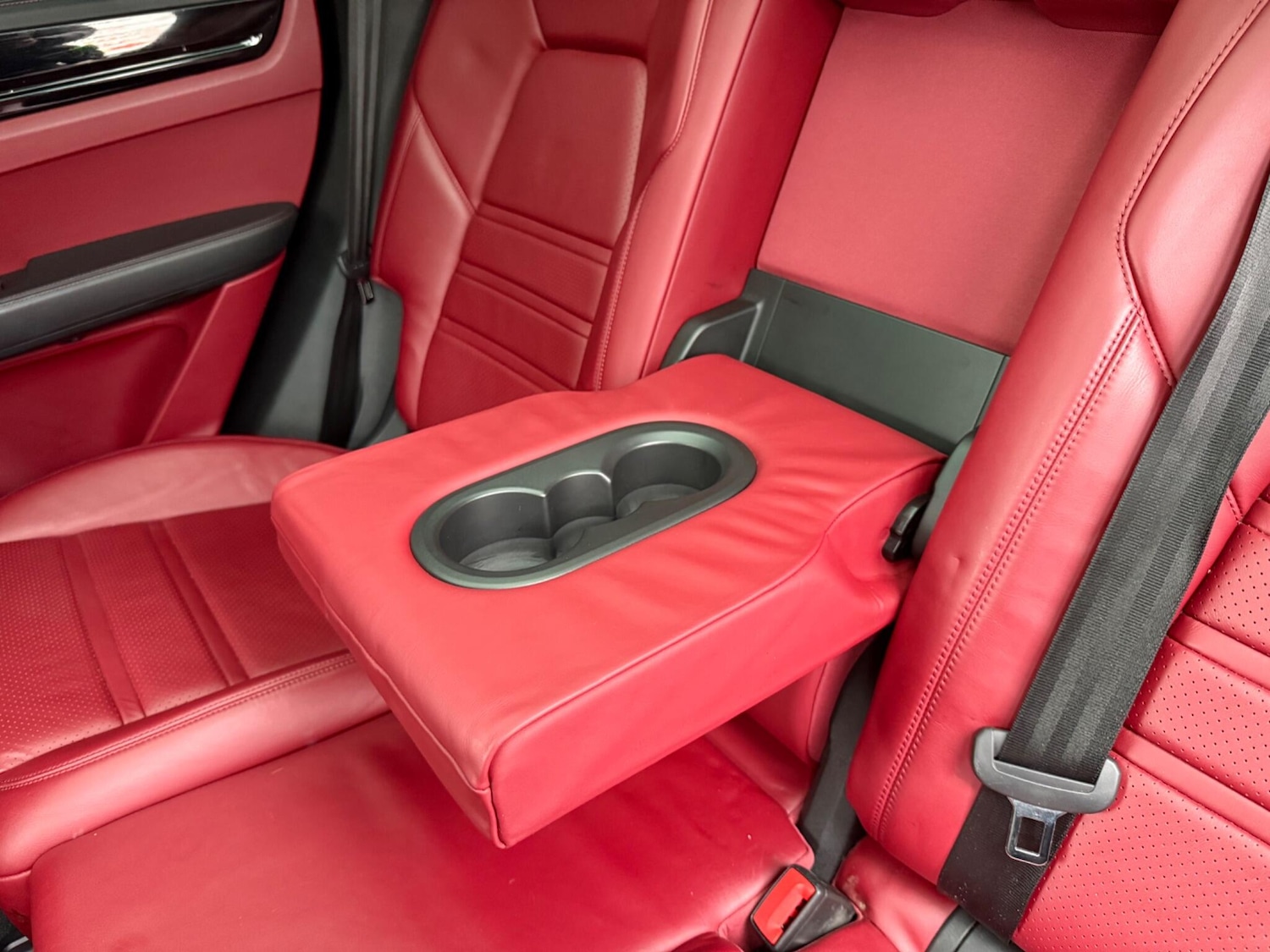 Used Porsche Cayenne 2018 for sale - 77909379: Photo 50