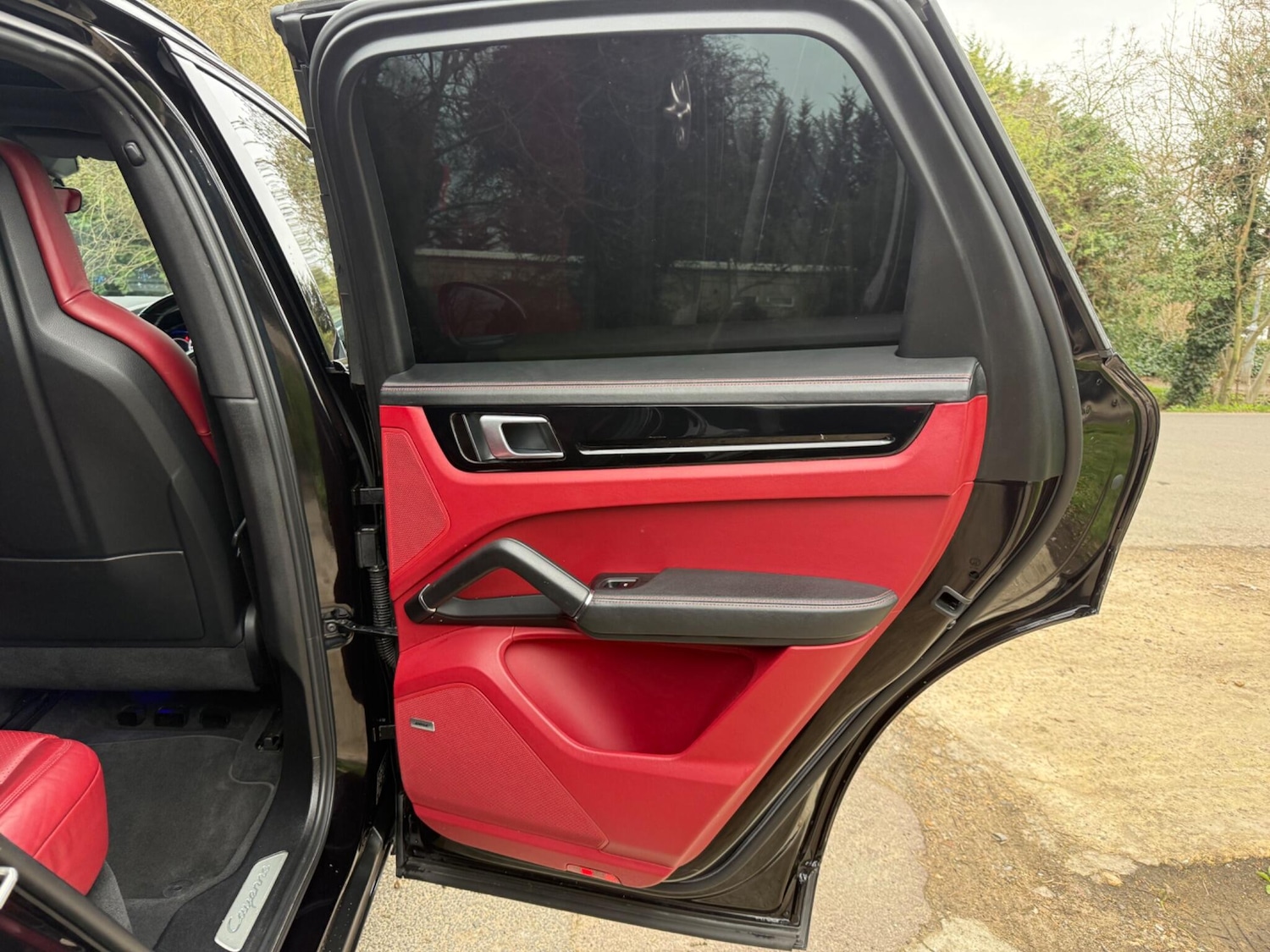 Used Porsche Cayenne 2018 for sale - 77909379: Photo 58