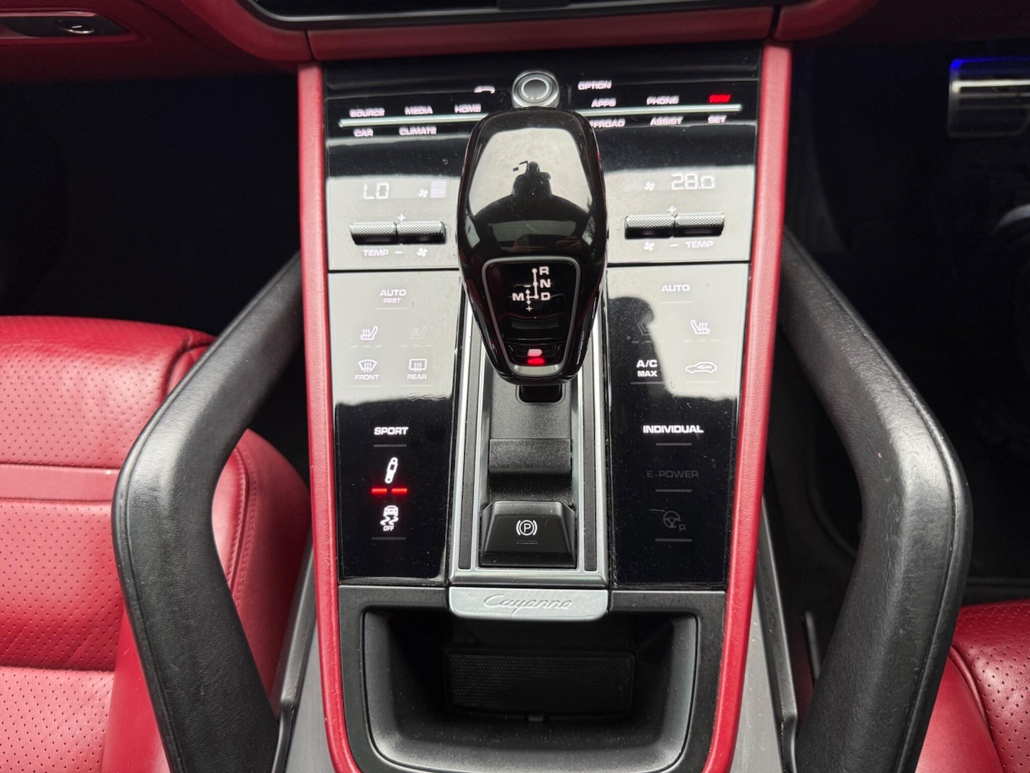 Used Porsche Cayenne 2018 for sale - 77909379: Photo 67