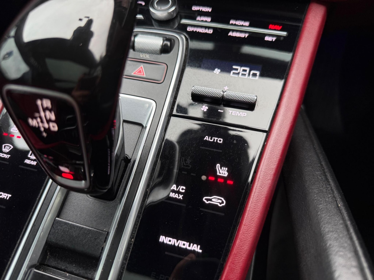 Used Porsche Cayenne 2018 for sale - 77909379: Photo 71