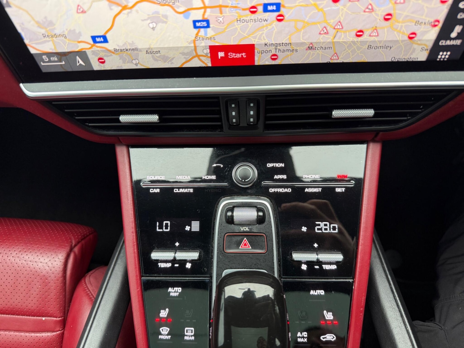 Used Porsche Cayenne 2018 for sale - 77909379: Photo 79