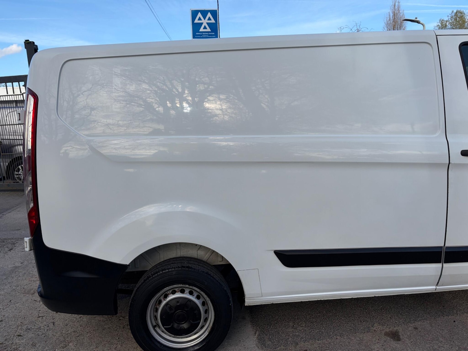 Used Ford Transit Custom for sale - 78057687: Photo 17