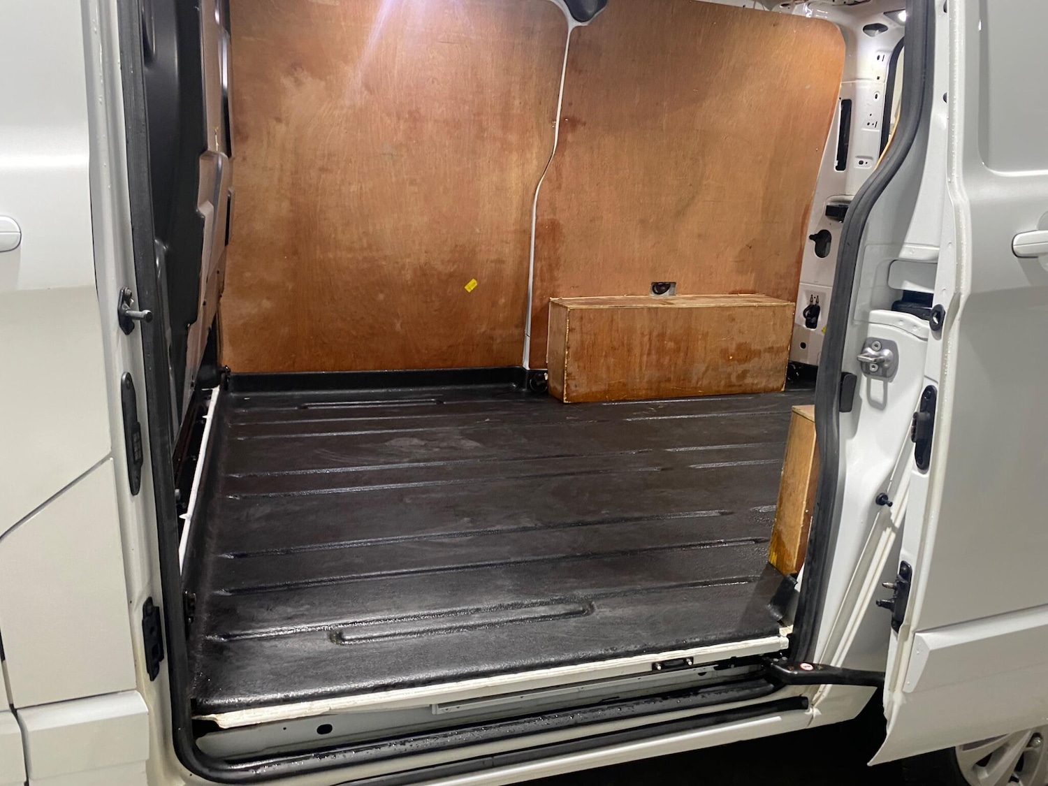 Used Ford Transit Custom 2020 for sale - 76440906: Photo 44