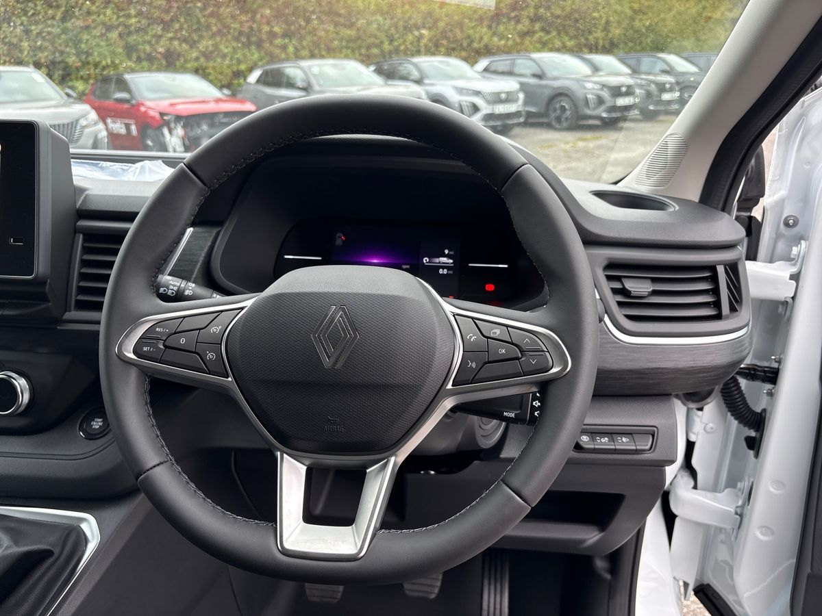 Used Renault Trafic 2025 for sale - 76197794: Photo 21