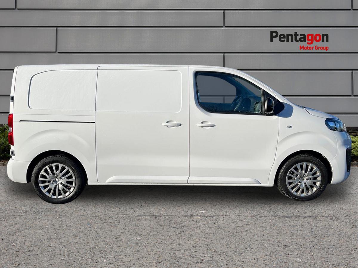 Used Vauxhall Vivaro 2023 for sale - 76769079: Photo 13