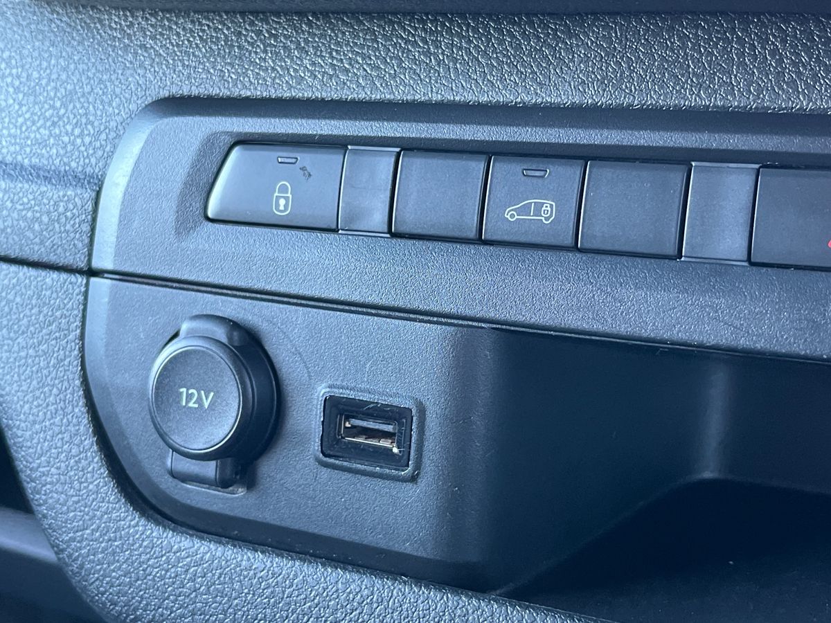 Used Vauxhall Vivaro 2023 for sale - 76769079: Photo 30