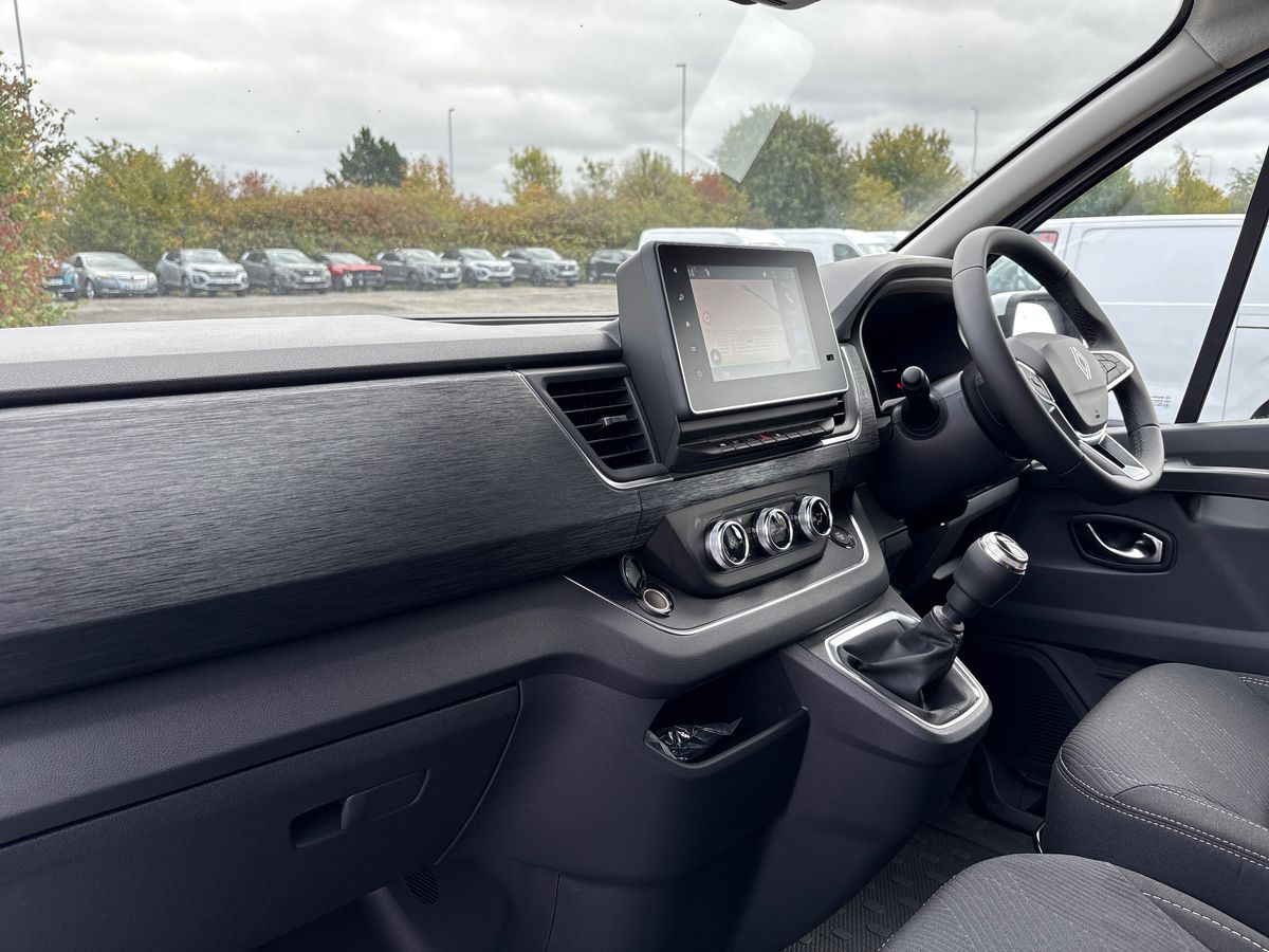 Used Renault Trafic 2025 for sale - 76197843: Photo 9