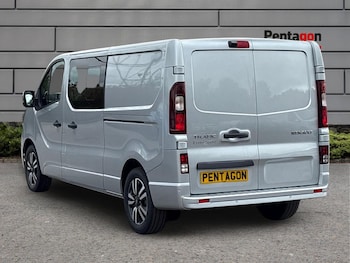 Used Renault Trafic 2025 for sale - 76197833: Photo 2