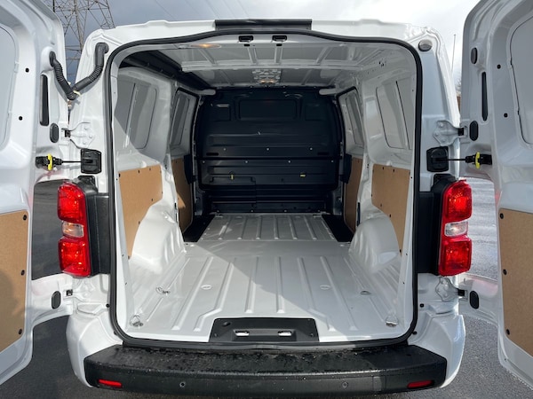 Used Vauxhall Vivaro 2024 for sale - 76034418: Photo 11