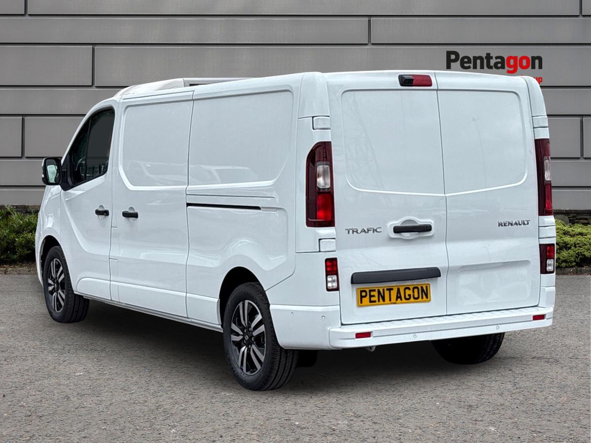 Used Renault Trafic 2025 for sale - 76805173: Photo 2