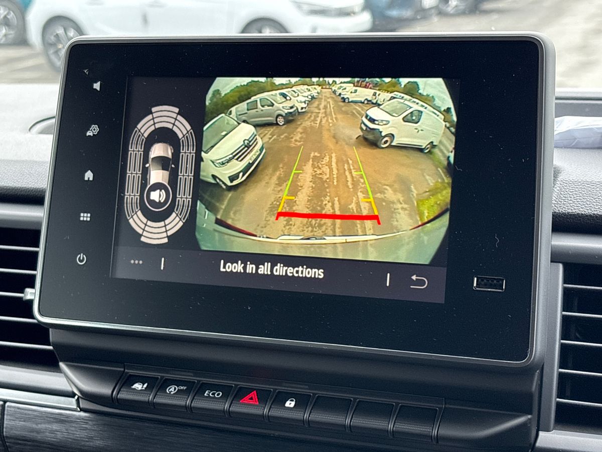 Used Renault Trafic 2025 for sale - 76197848: Photo 26