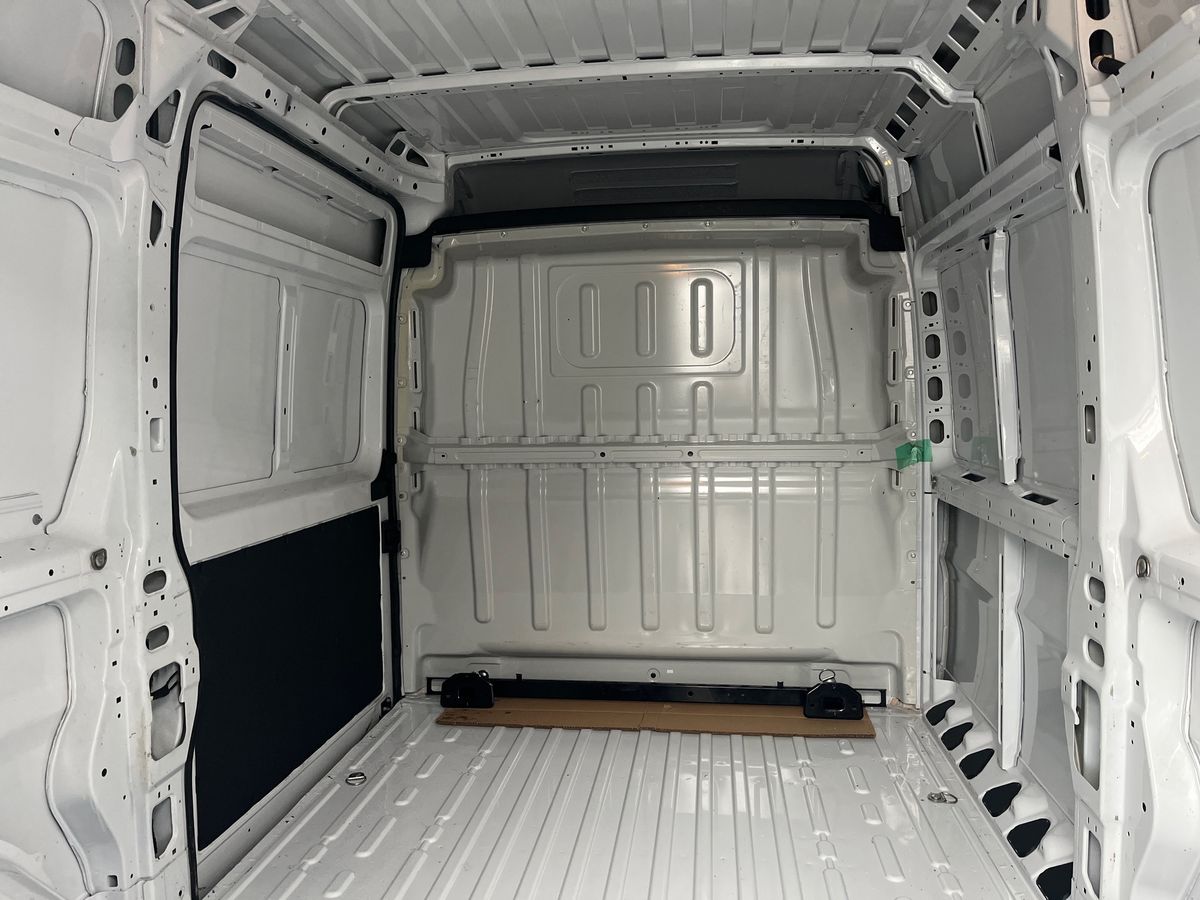 Used Citroen Relay 2023 for sale - 76547516: Photo 11