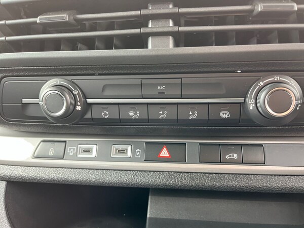 Used Vauxhall Vivaro 2024 for sale - 73902631: Photo 29