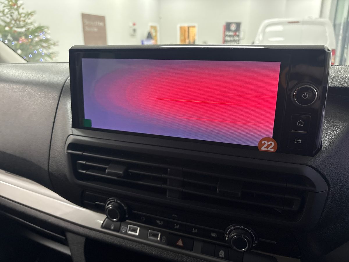 Used Vauxhall Vivaro for sale - 77077671: Photo 8