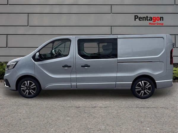 Used Renault Trafic 2025 for sale - 76197844: Photo 15